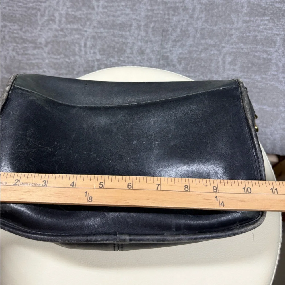 Vintage 70s Rare Coach Penny Pocket Clasp Front Crossbody Leather Purse Bag Y2K - Picture 6 of 11